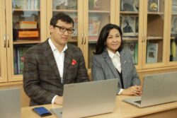 Открытие пилотного смарт класса в рамках проекта Weidong Smart School